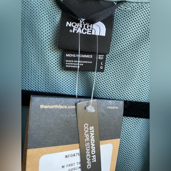 The North Face Trail Shirt in Goblin Blue - NWT | Men’s Large - Picture 8 of 14
